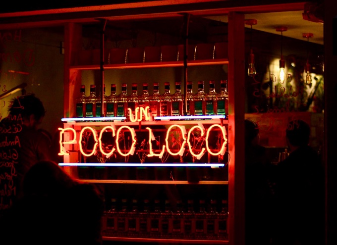 Un Poco Loco - Tacos & Drinks